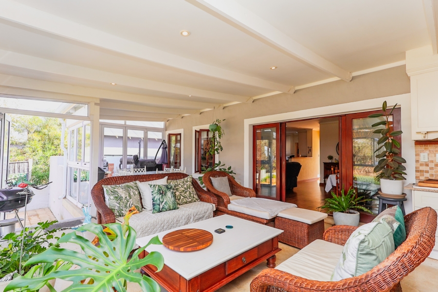 4 Bedroom Property for Sale in The Coves North West